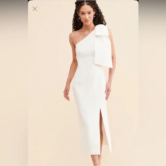 C/MEO Collective Dresses & Skirts - C/MEO White bow midi bride dress size‎ small